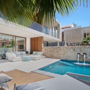 Golden Mile Townhouse