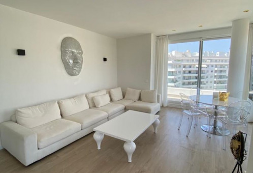 La Campana Apartment - Image 2