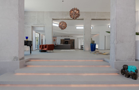 El Paraíso Alto: Modern Luxury Mansion - Image 9