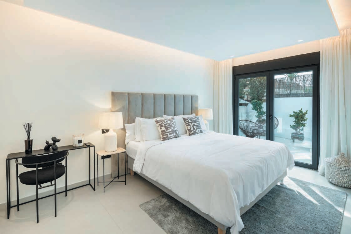 Nueva Andalucía Luxury Villa - Image 6