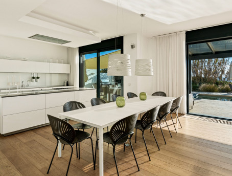 Costabella, Marbella East - Image 32