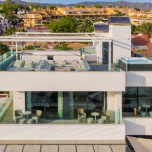 Costabella, Marbella East