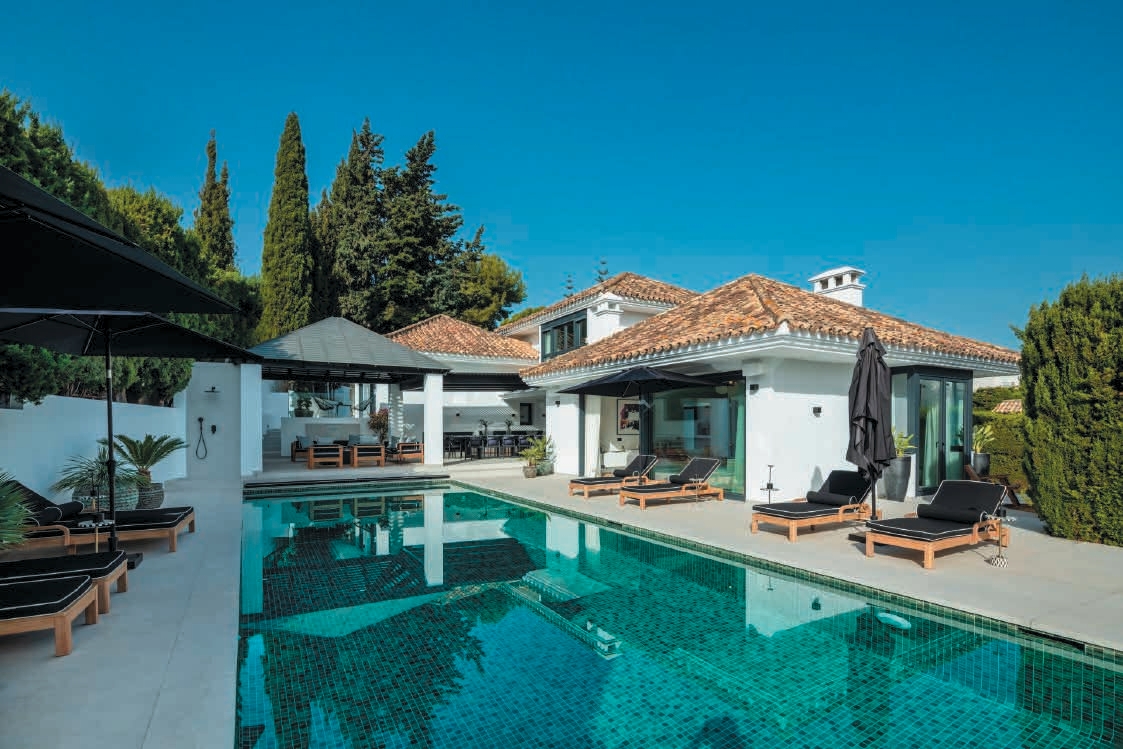 Nueva Andalucía Luxury Villa - Image 24