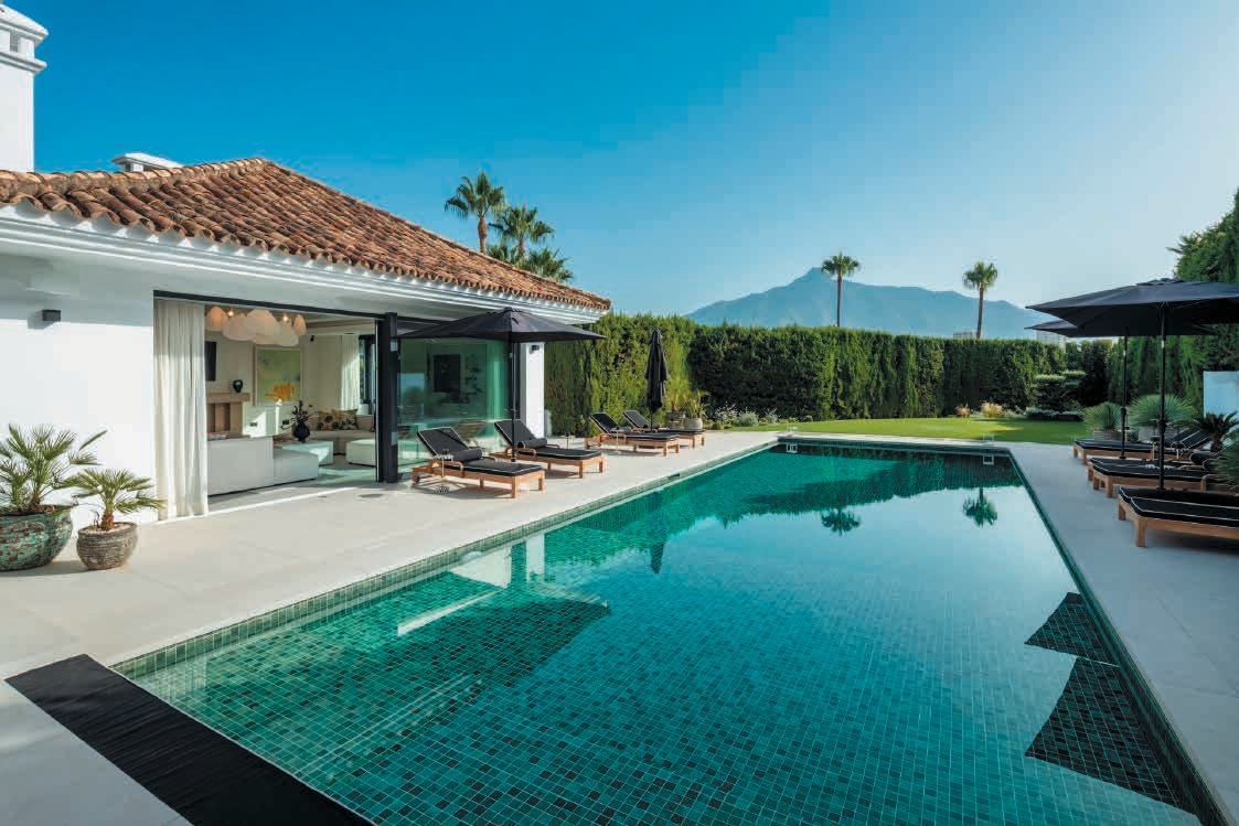 Nueva Andalucía Luxury Villa - Image 22