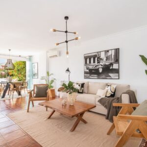 Azahara Apartment image 1