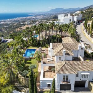 Villa Los Monteros image 1