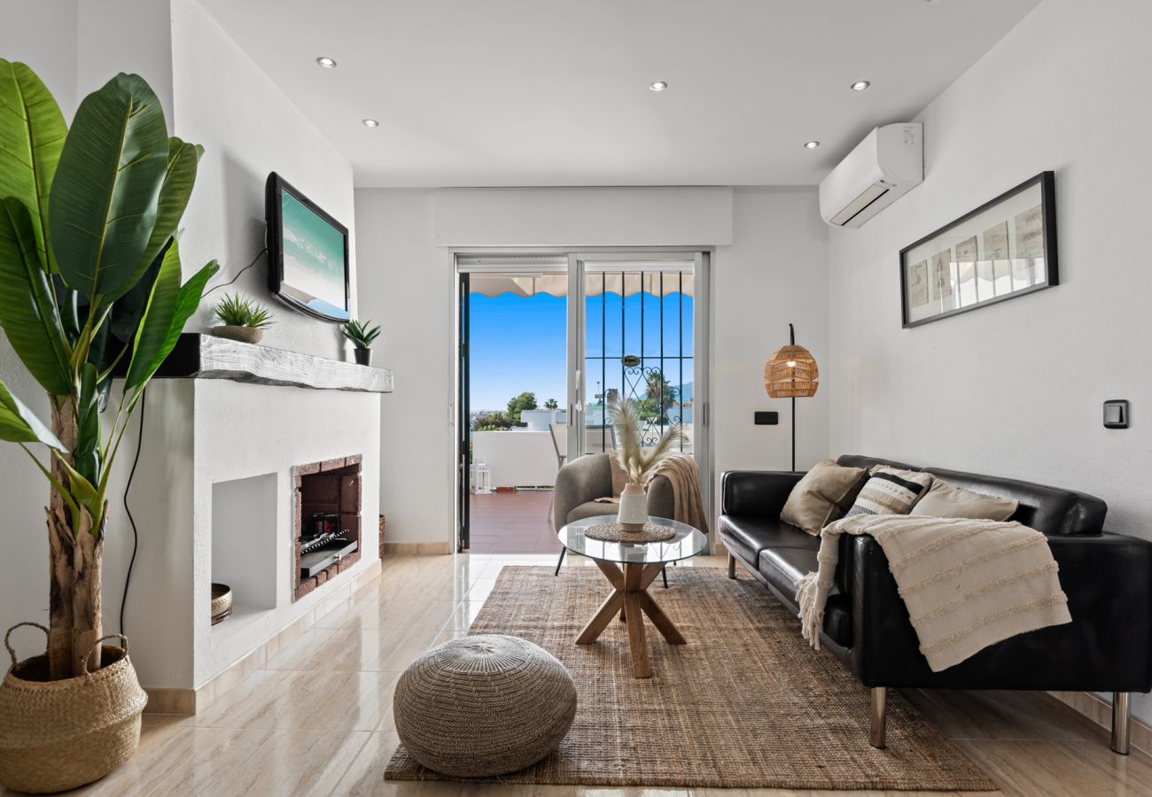 Andalucia Garden Club Apartment image 2