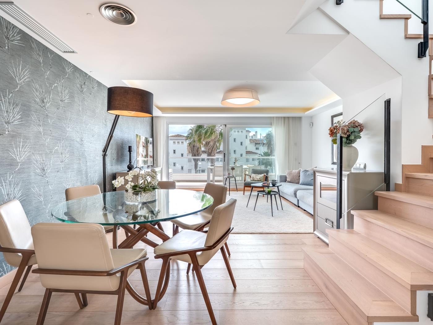 Newly Built 3 BDRM Lavish Beachside Penthouse