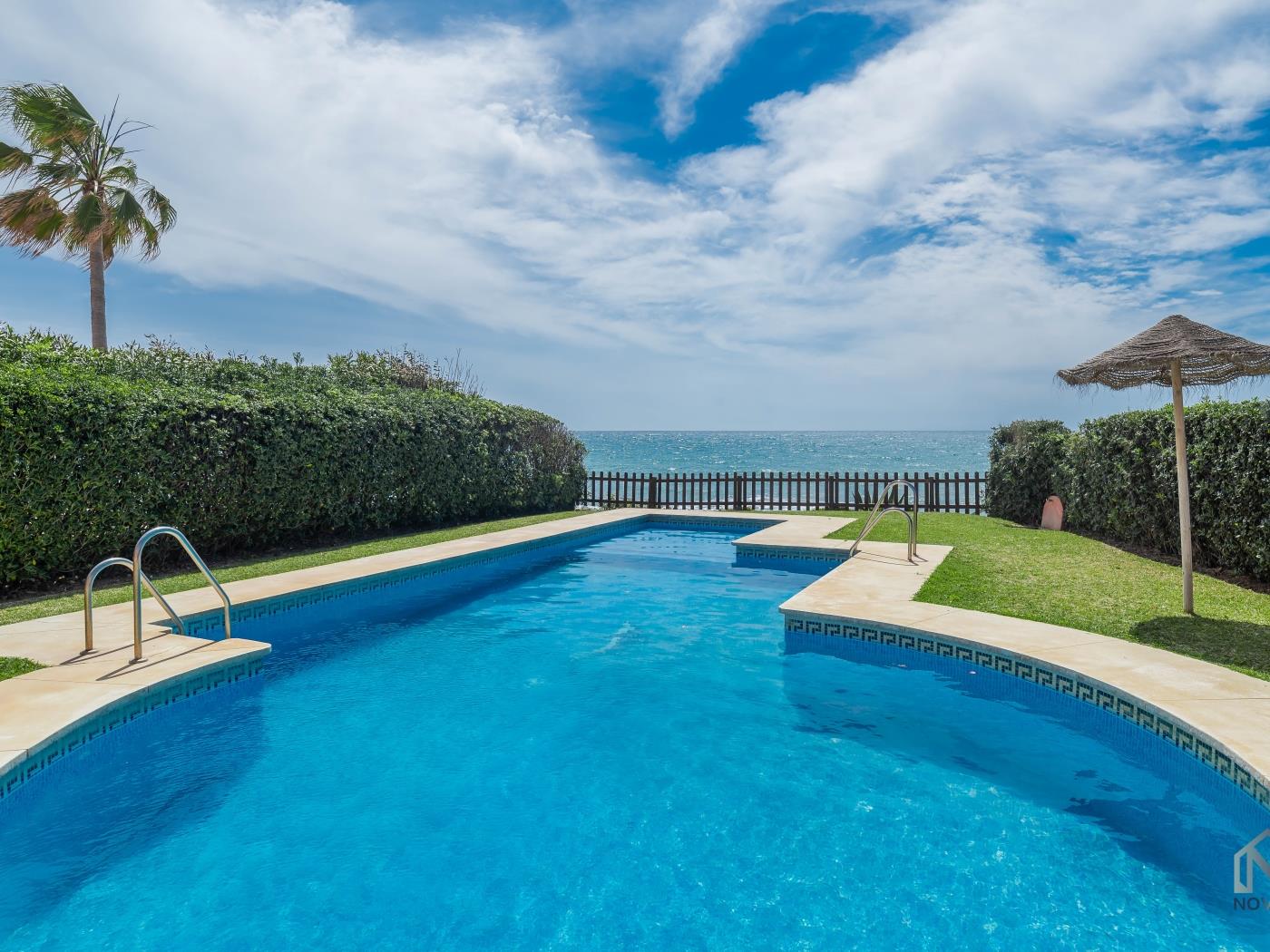 Sunny 3 BDRM Beachfront Townhouse w Pool image 2