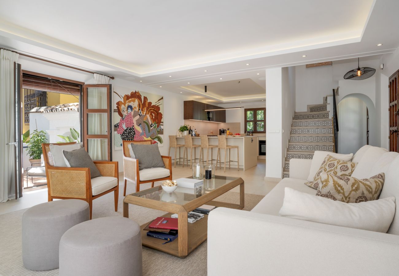 Lomas de Marbella Club Townhouse image 2