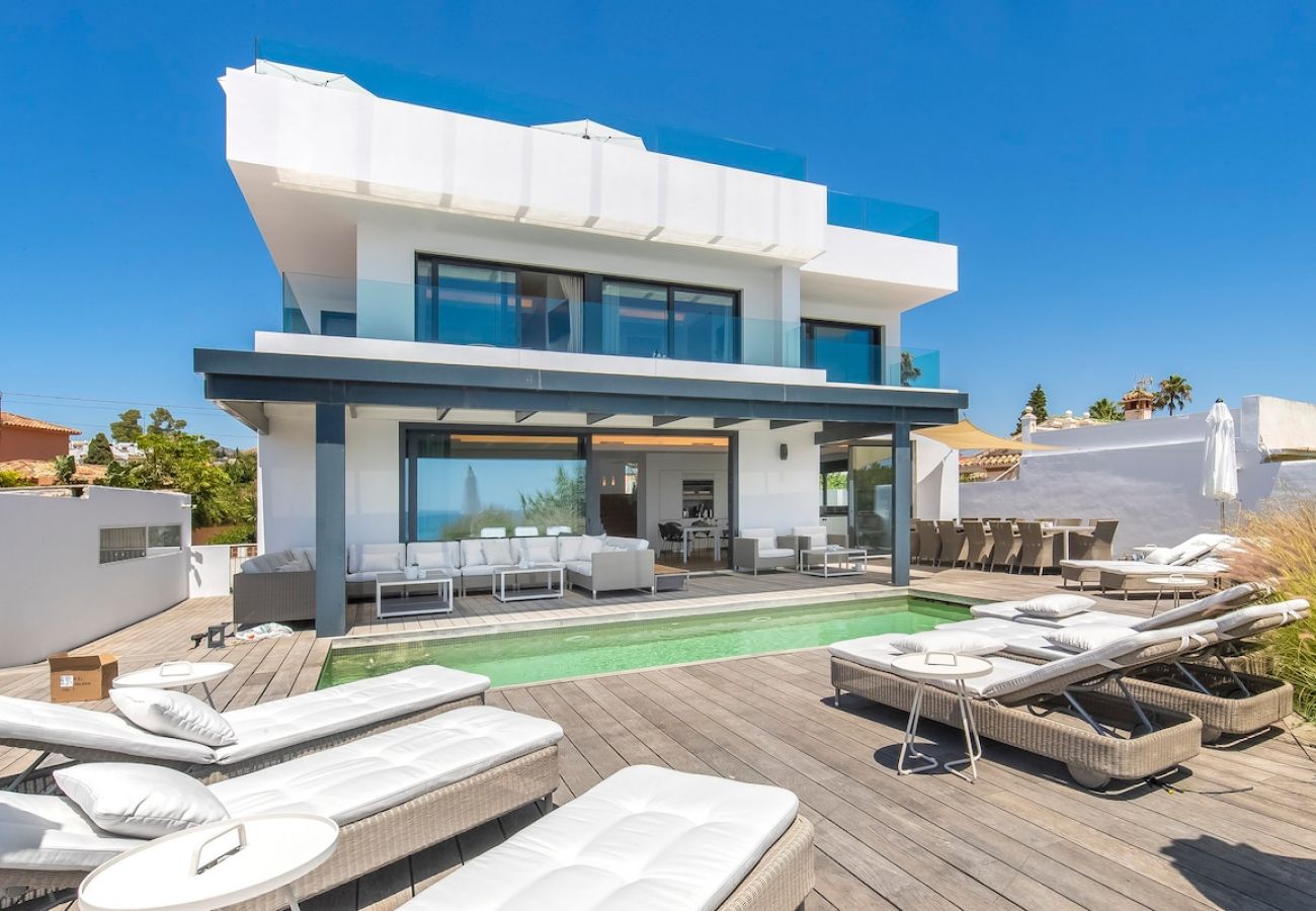 The Beach House image 2