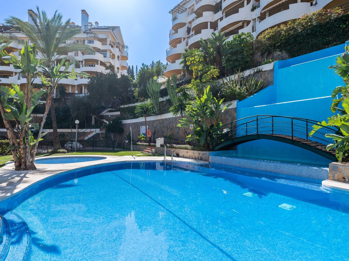 Newly Renovated 3BED Penthouse Retreat w Pools image 4