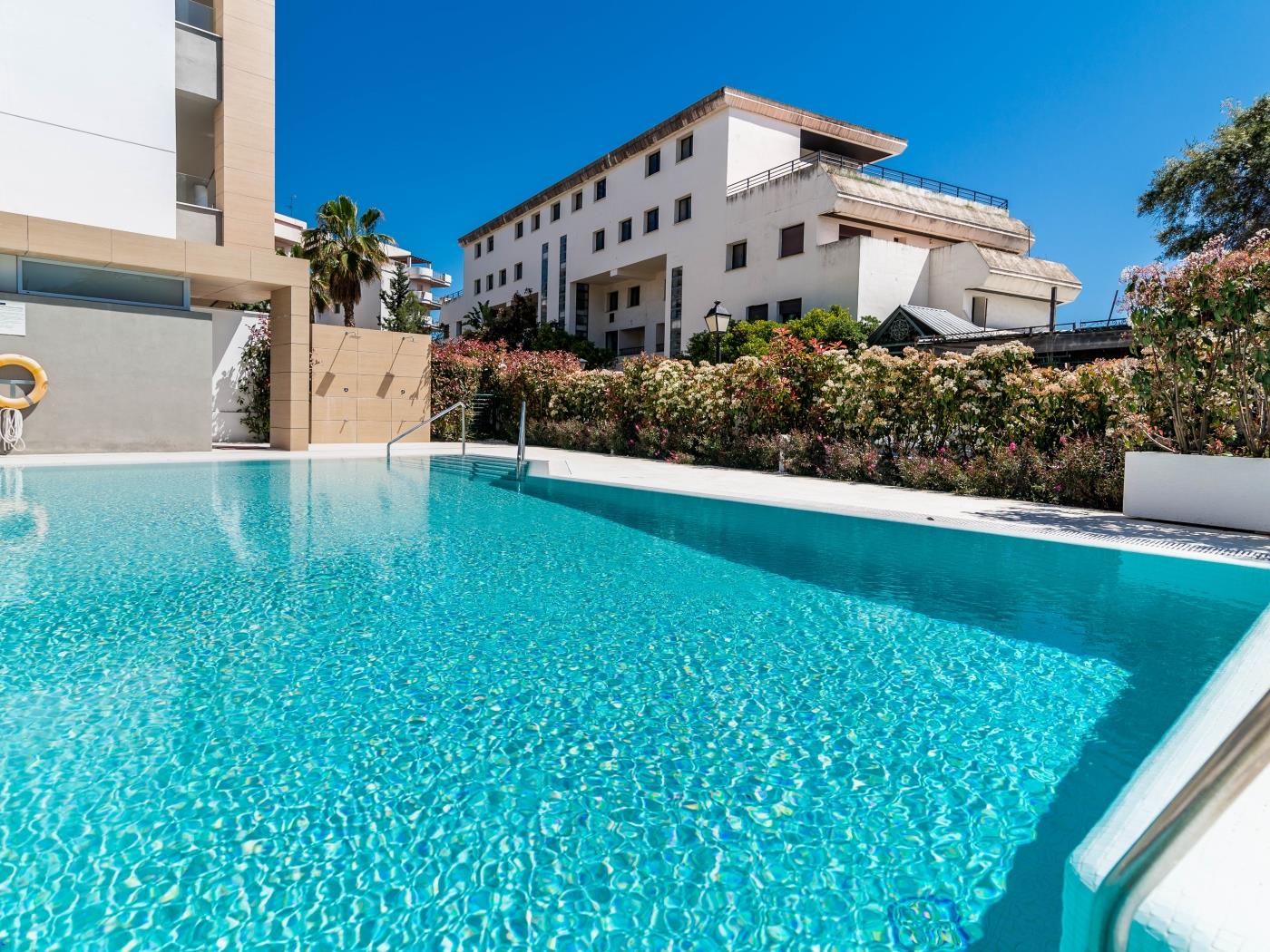 NEWLY BUILT Top Modern Penthouse in Puerto Banús image 5