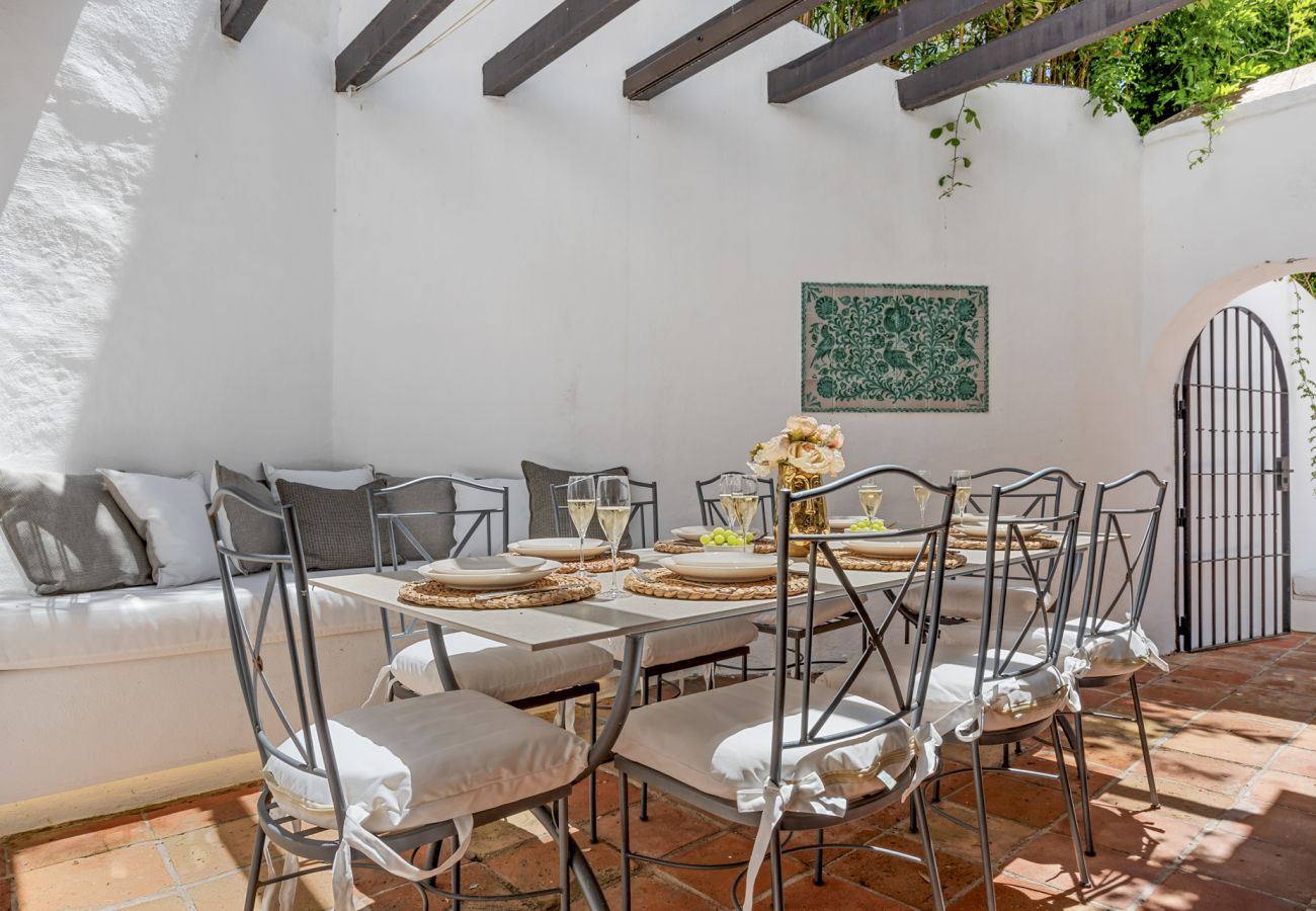 Lomas de Marbella Club Townhouse image 5