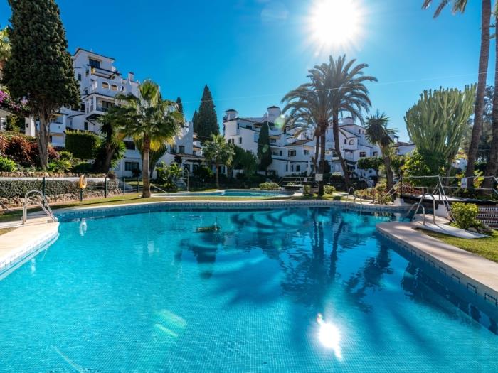Aldea Blanca 2 BDRM Central Apt w Stunning Views image 5