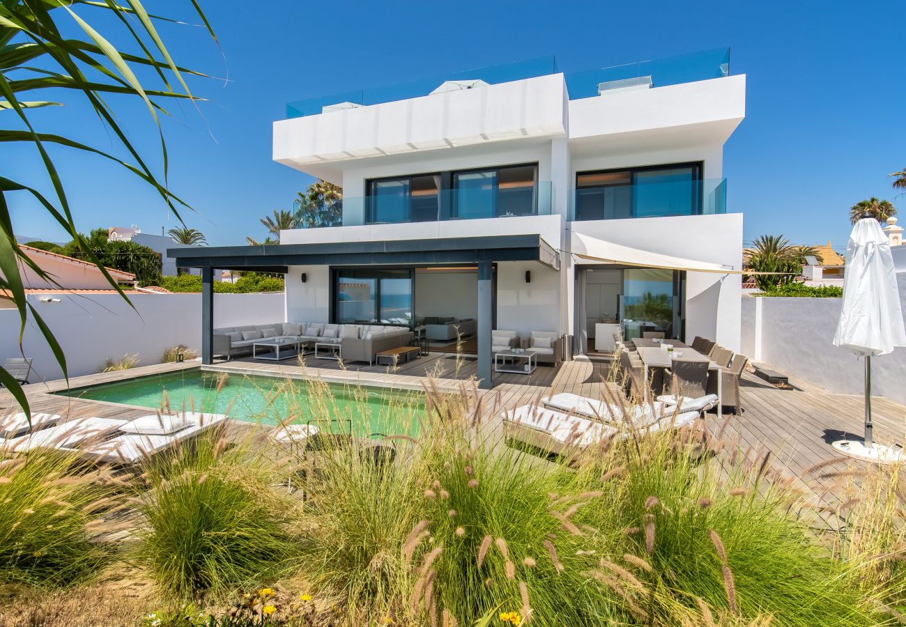 The Beach House image 6