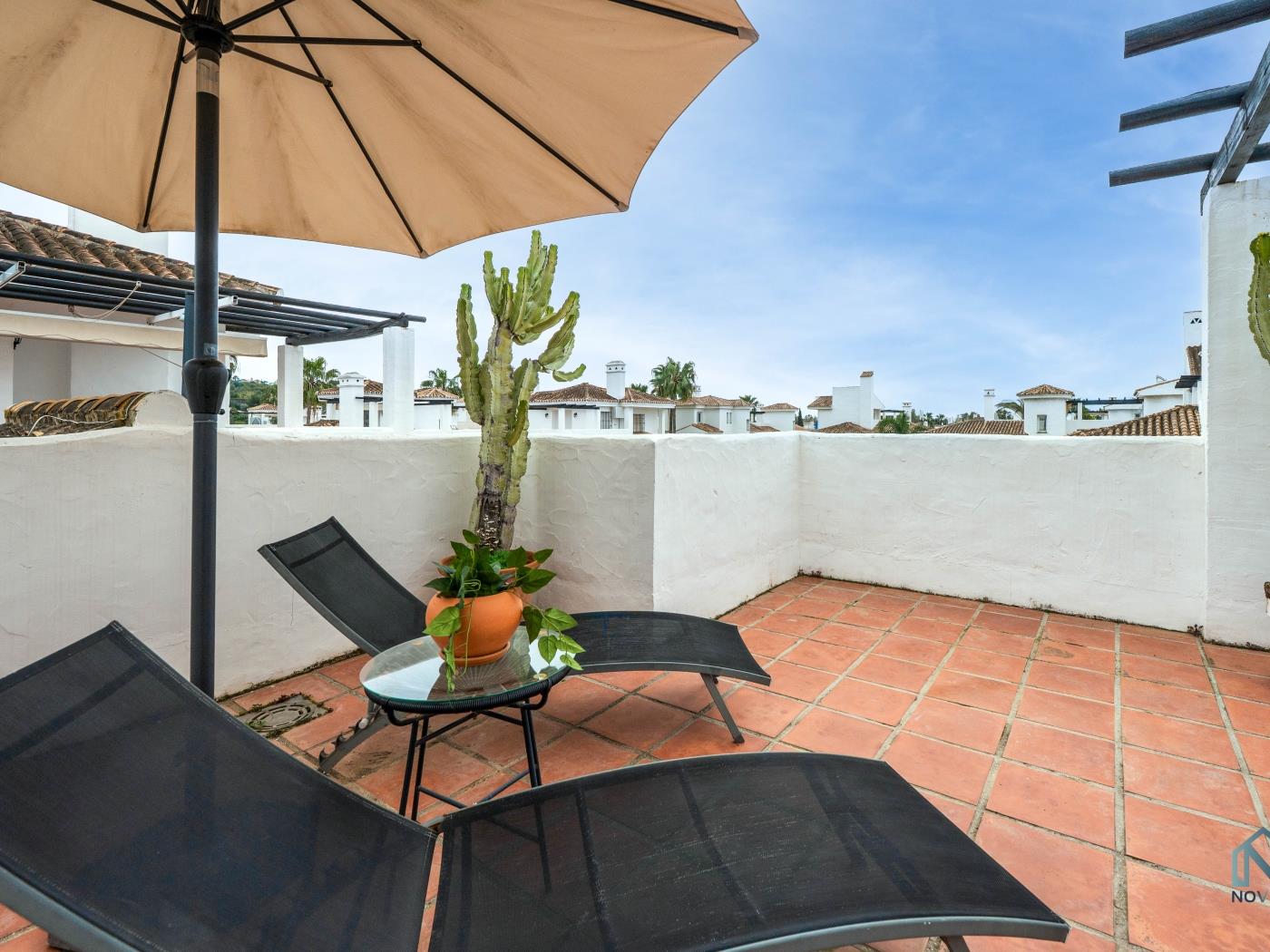 Bright Penthouse in Los Naranjos w Rooftop Terrace image 6