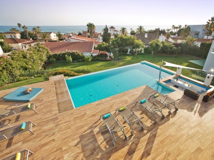 Extravagant 8 BDRM Villa In Marbella, Beachside ✔ image 7
