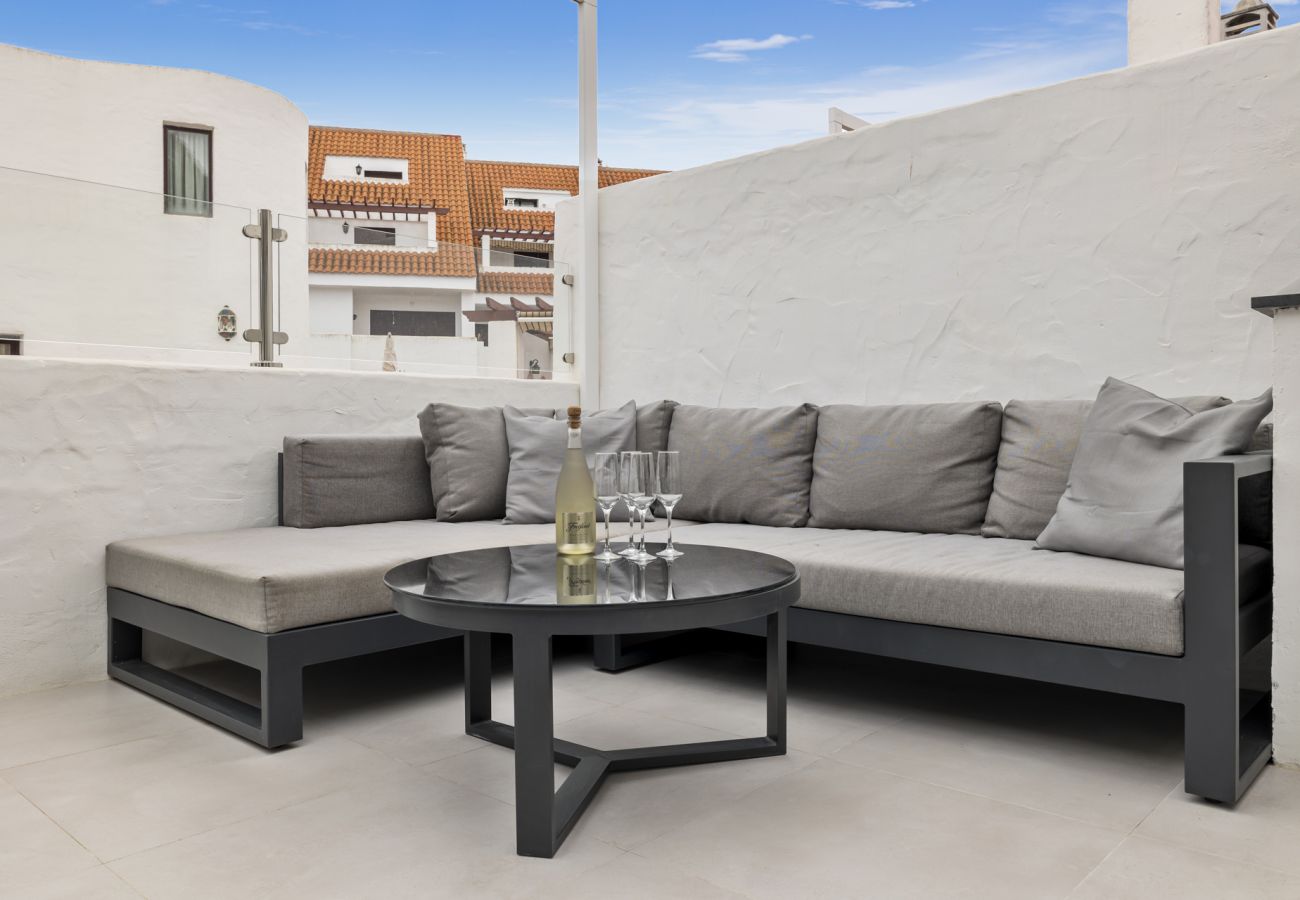 Penthouse La Fuente image 8